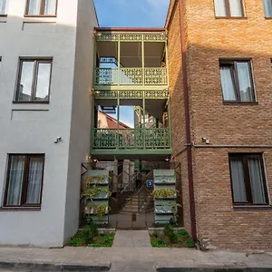 Boutique Kosher Tourfa Tbilisi